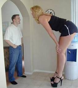 tall_woman_and_man_1
